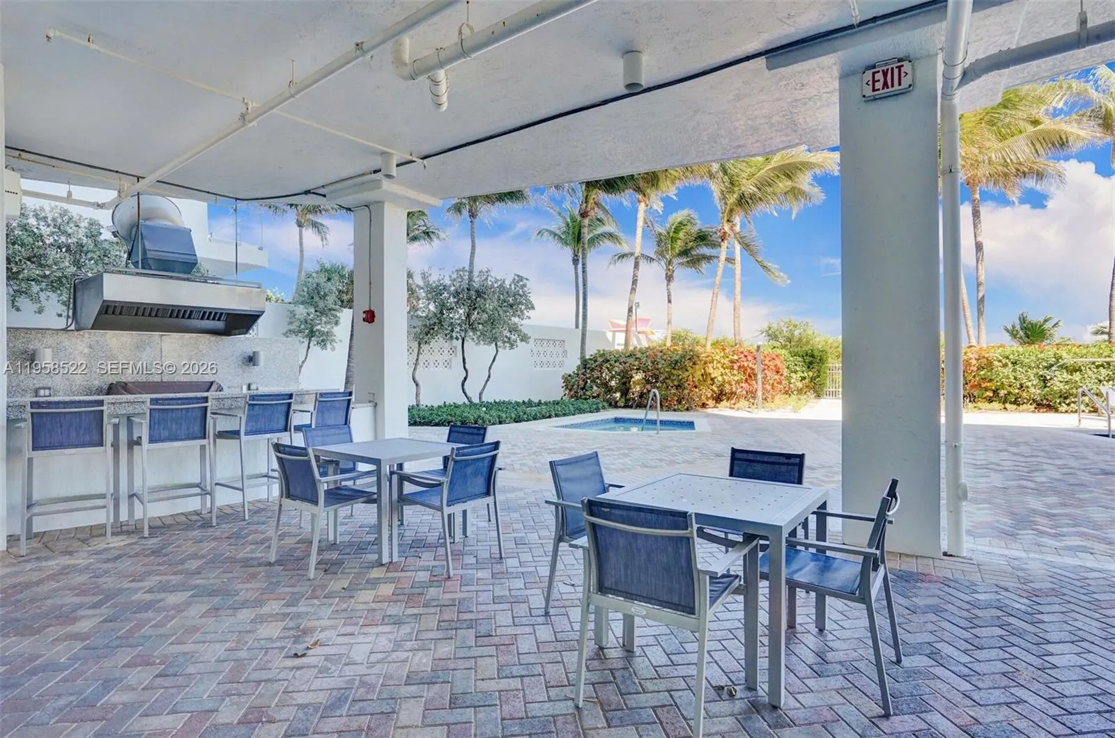 6515 Collins Avenue #901