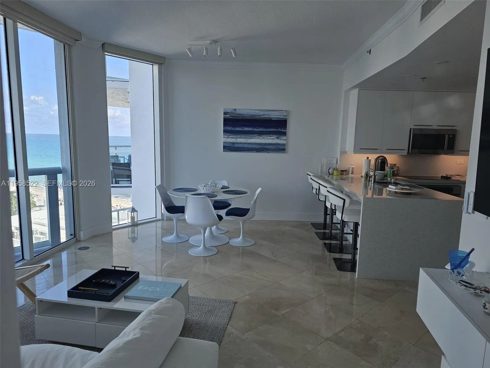 6515 Collins Avenue #901