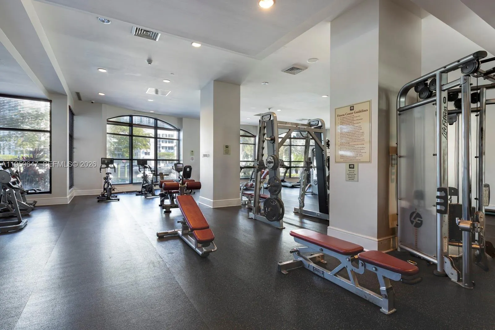 610 W Las Olas Boulevard #2014N