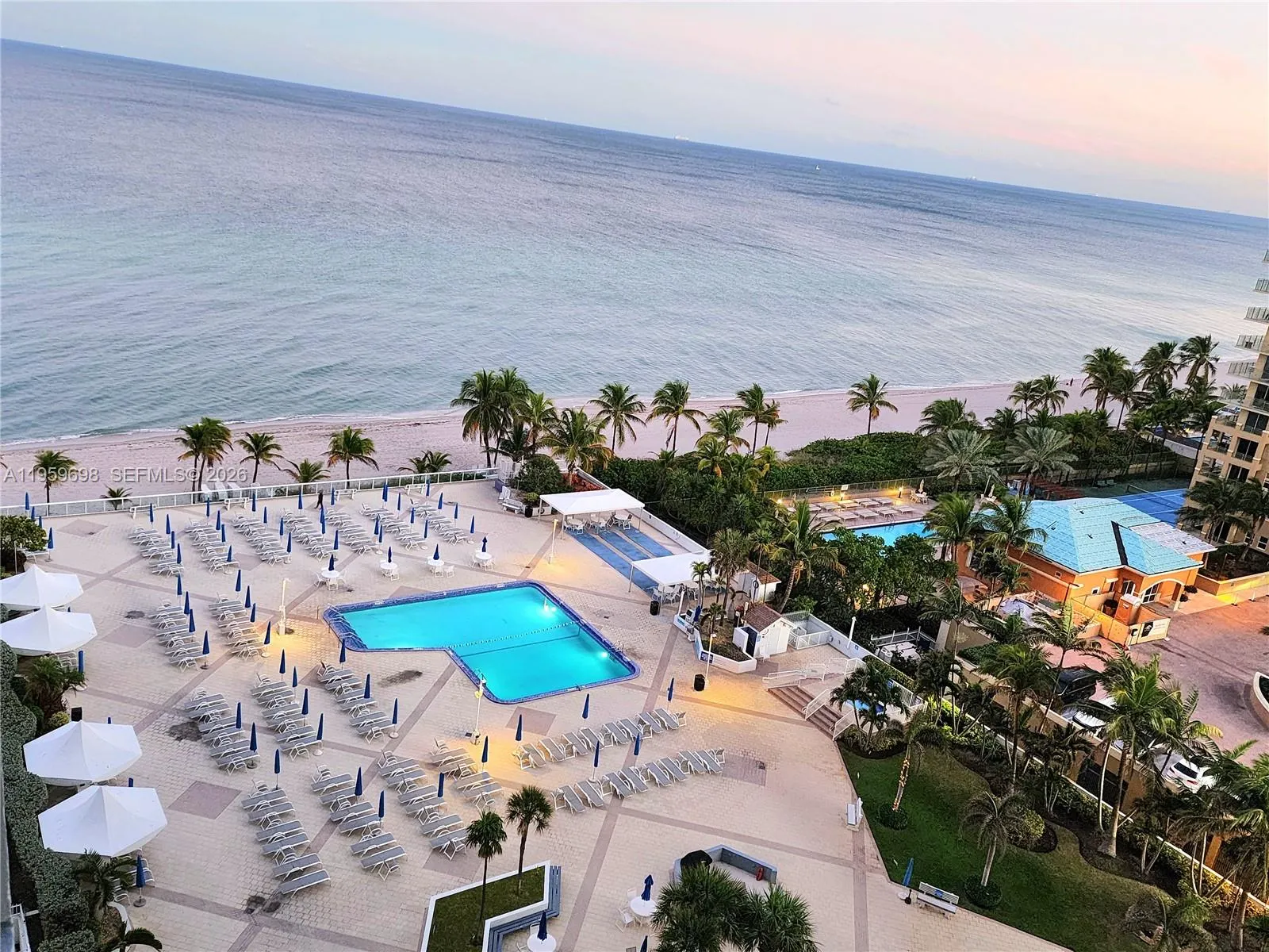 2030 S Ocean Drive #823