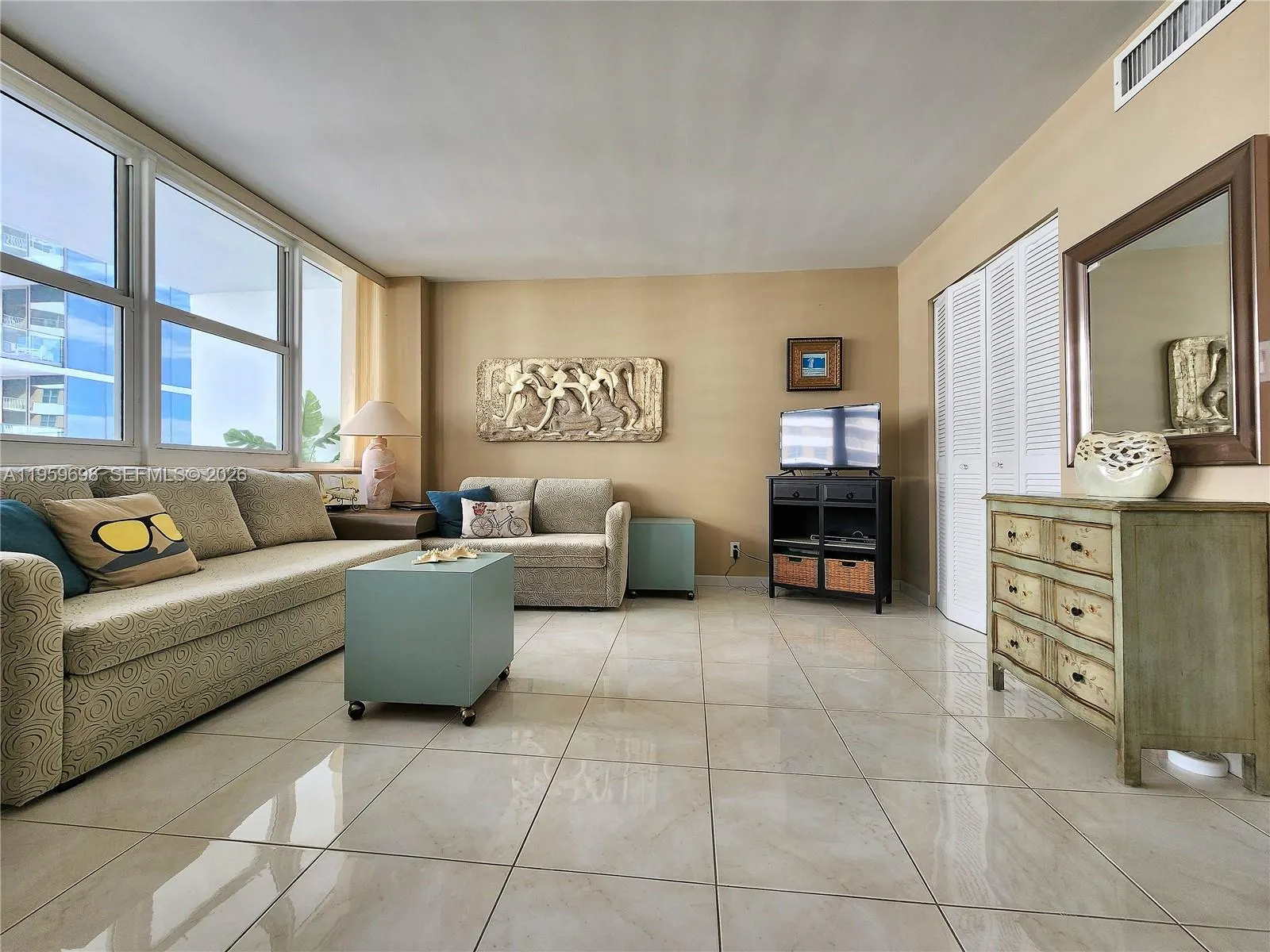 2030 S Ocean Drive #823