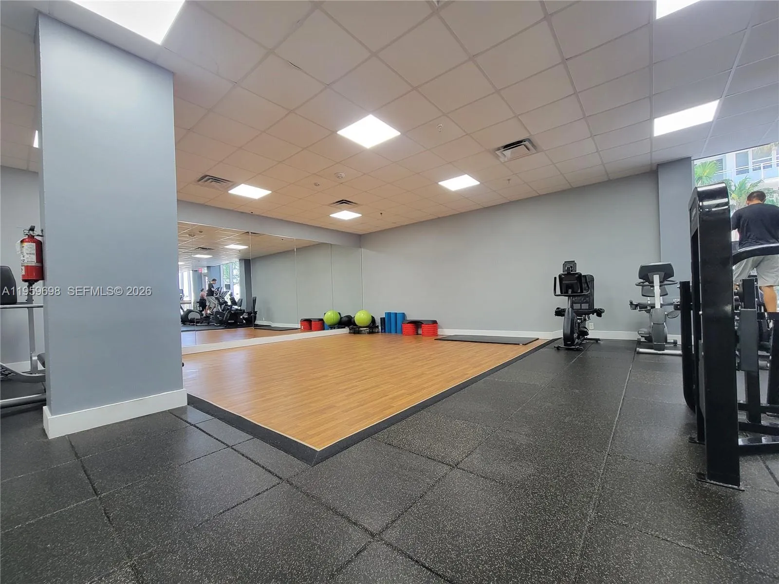 2030 S Ocean Drive #823