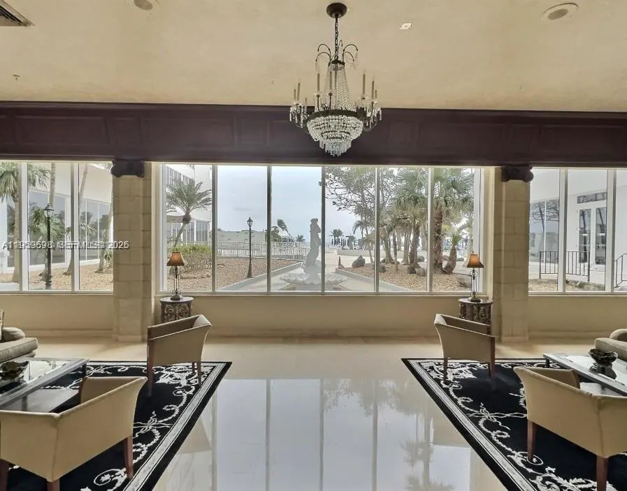 2030 S Ocean Drive #823