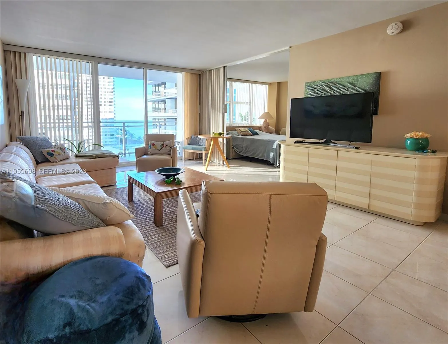 2030 S Ocean Drive #823