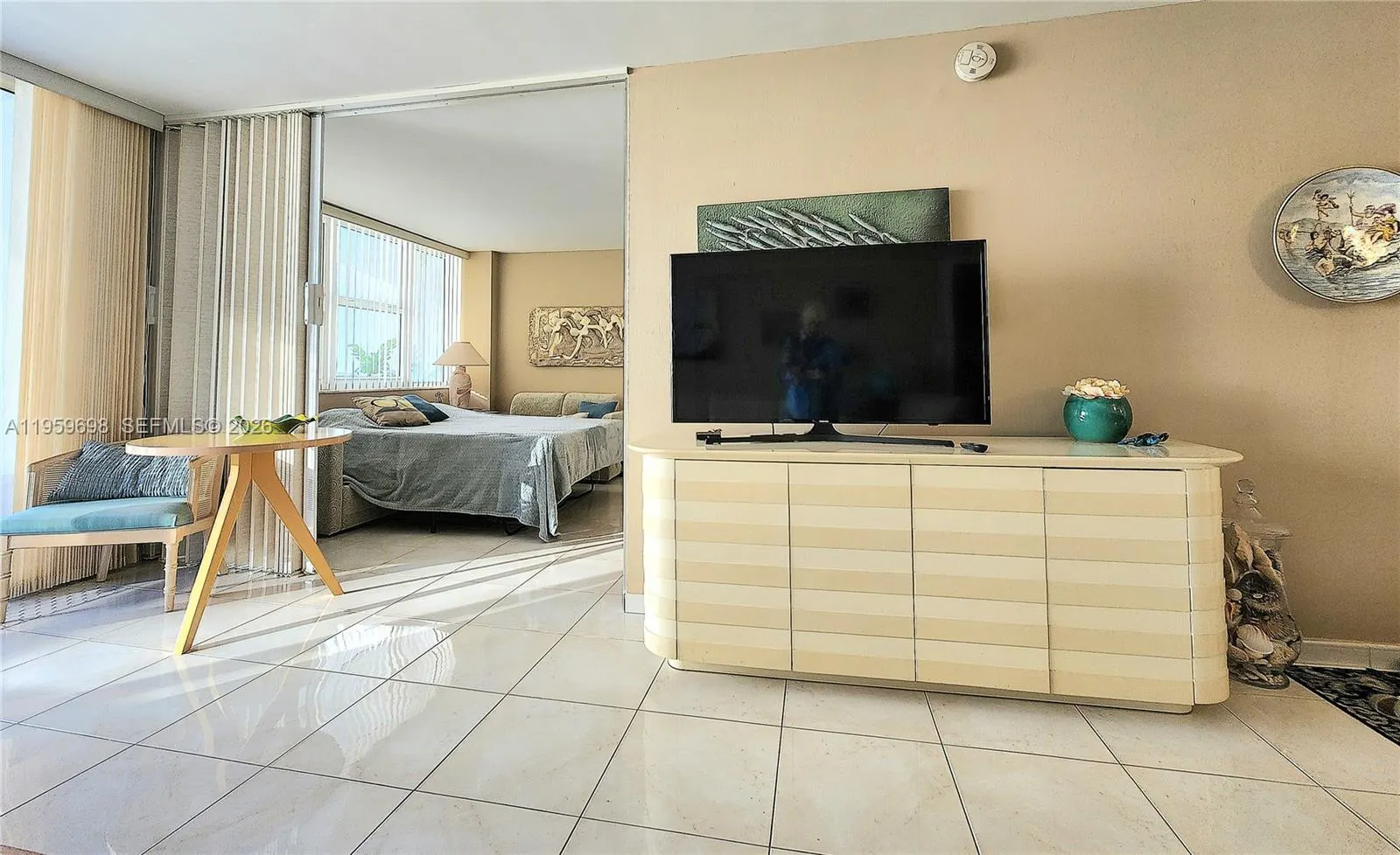 2030 S Ocean Drive #823