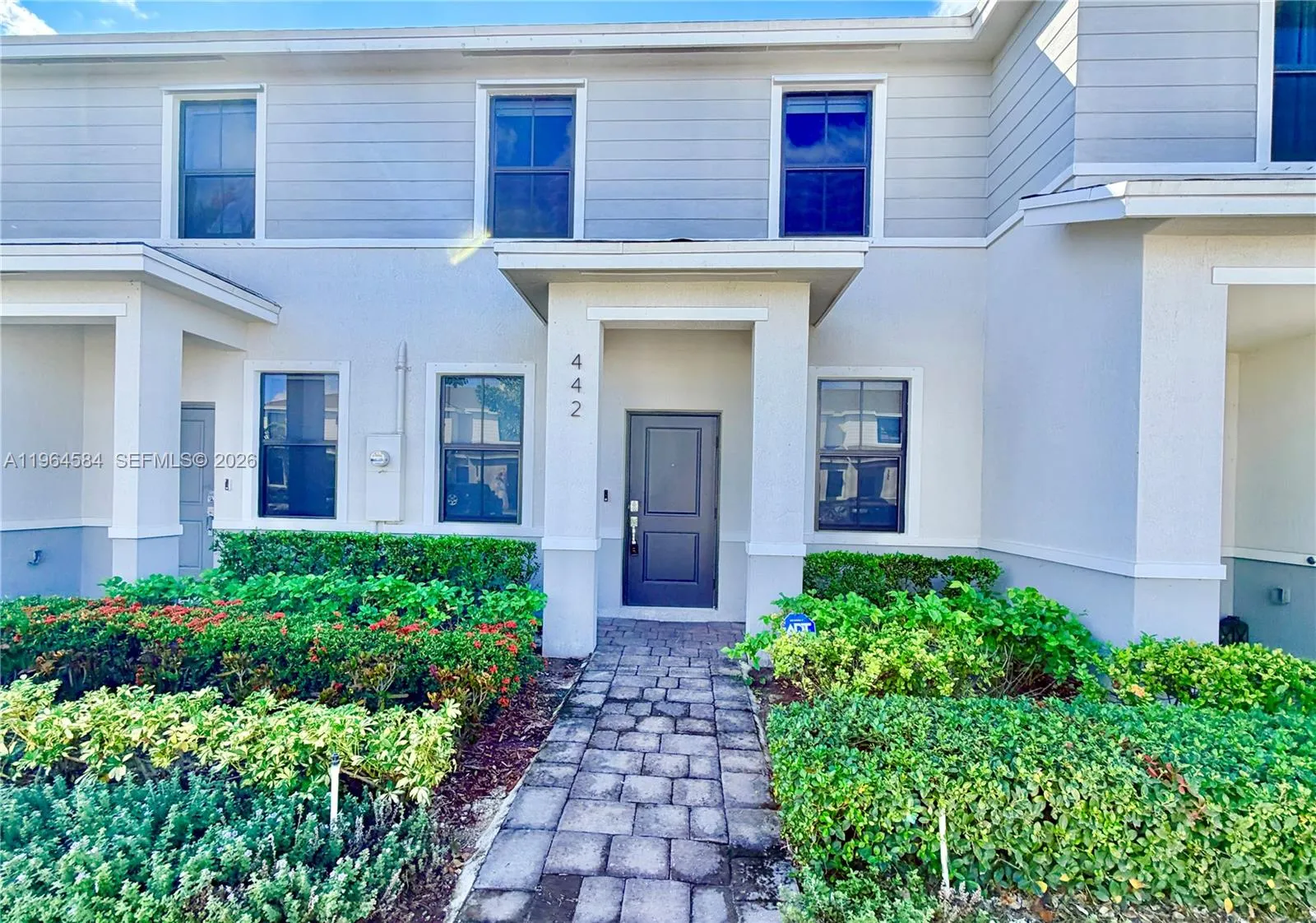 442 NE 13th Street