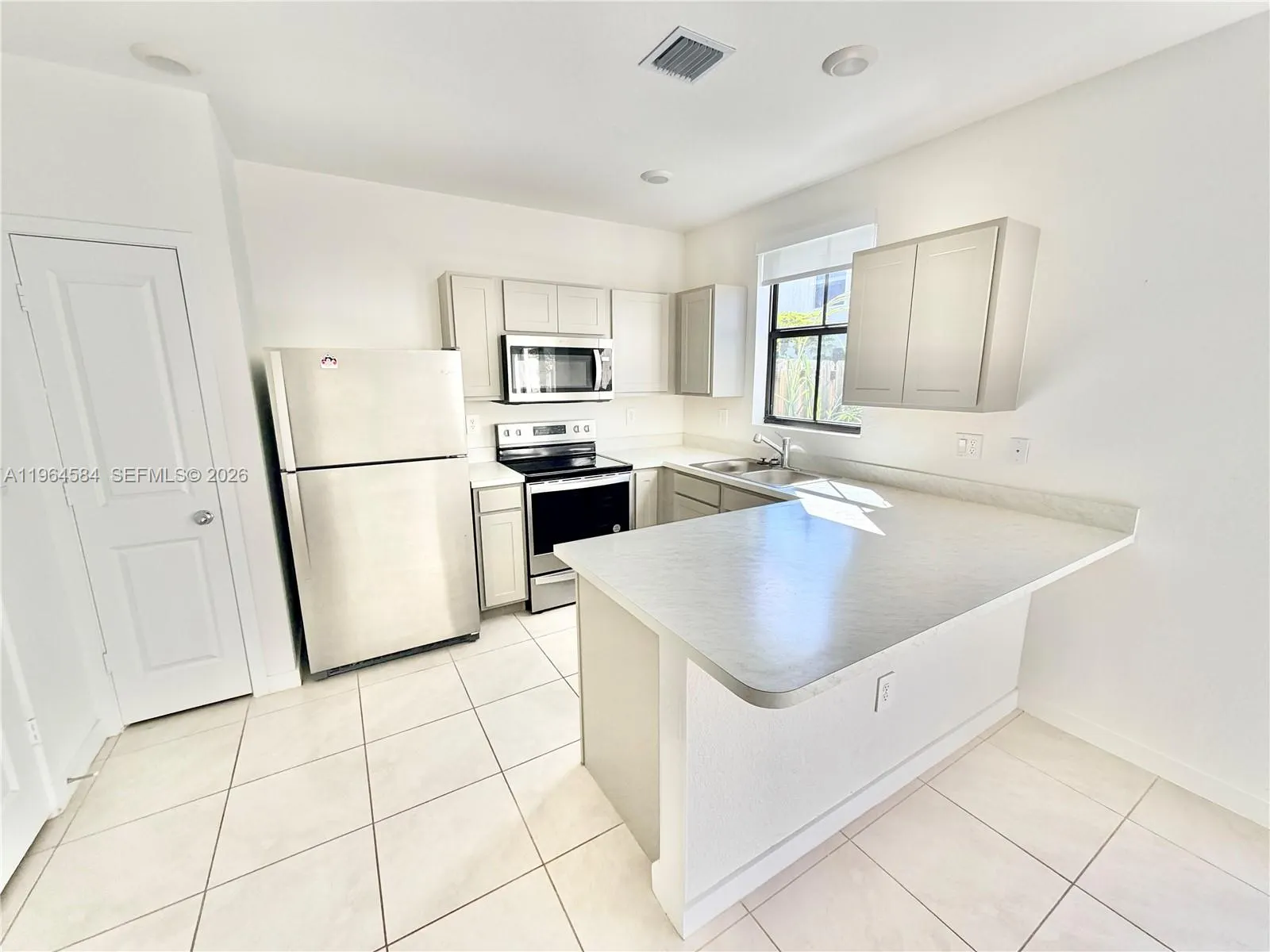 442 NE 13th Street