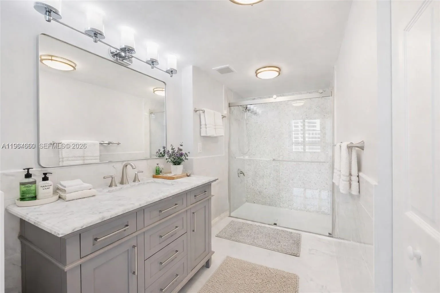 600 Three Islands Boulevard #1214