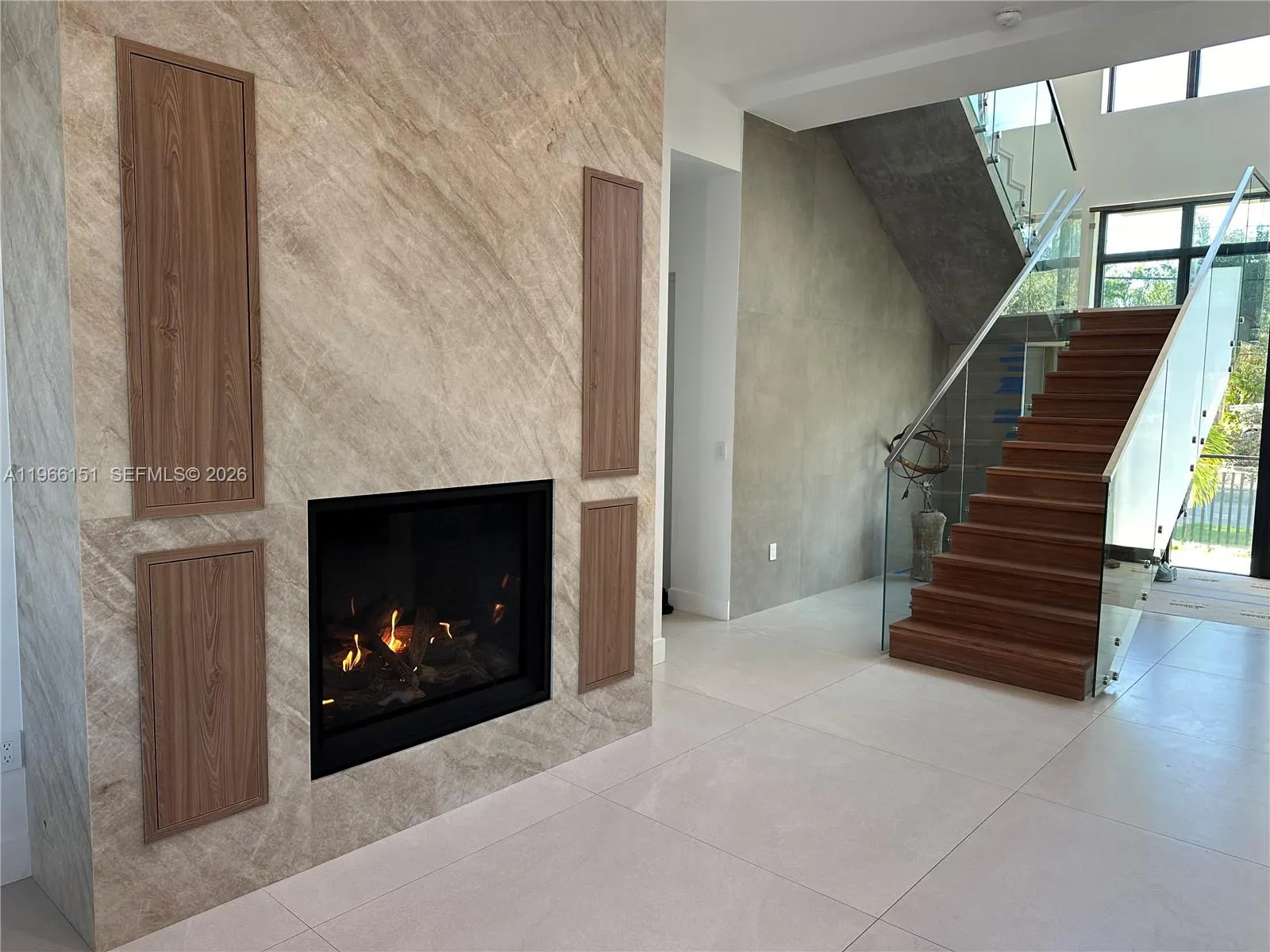 2050 S Hibiscus Drive