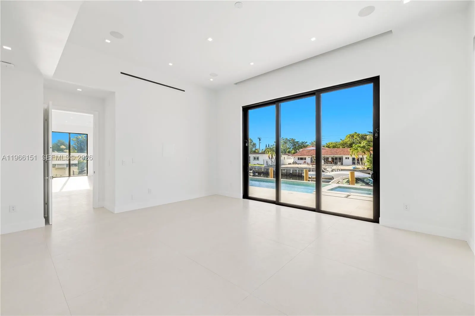 2050 S Hibiscus Drive
