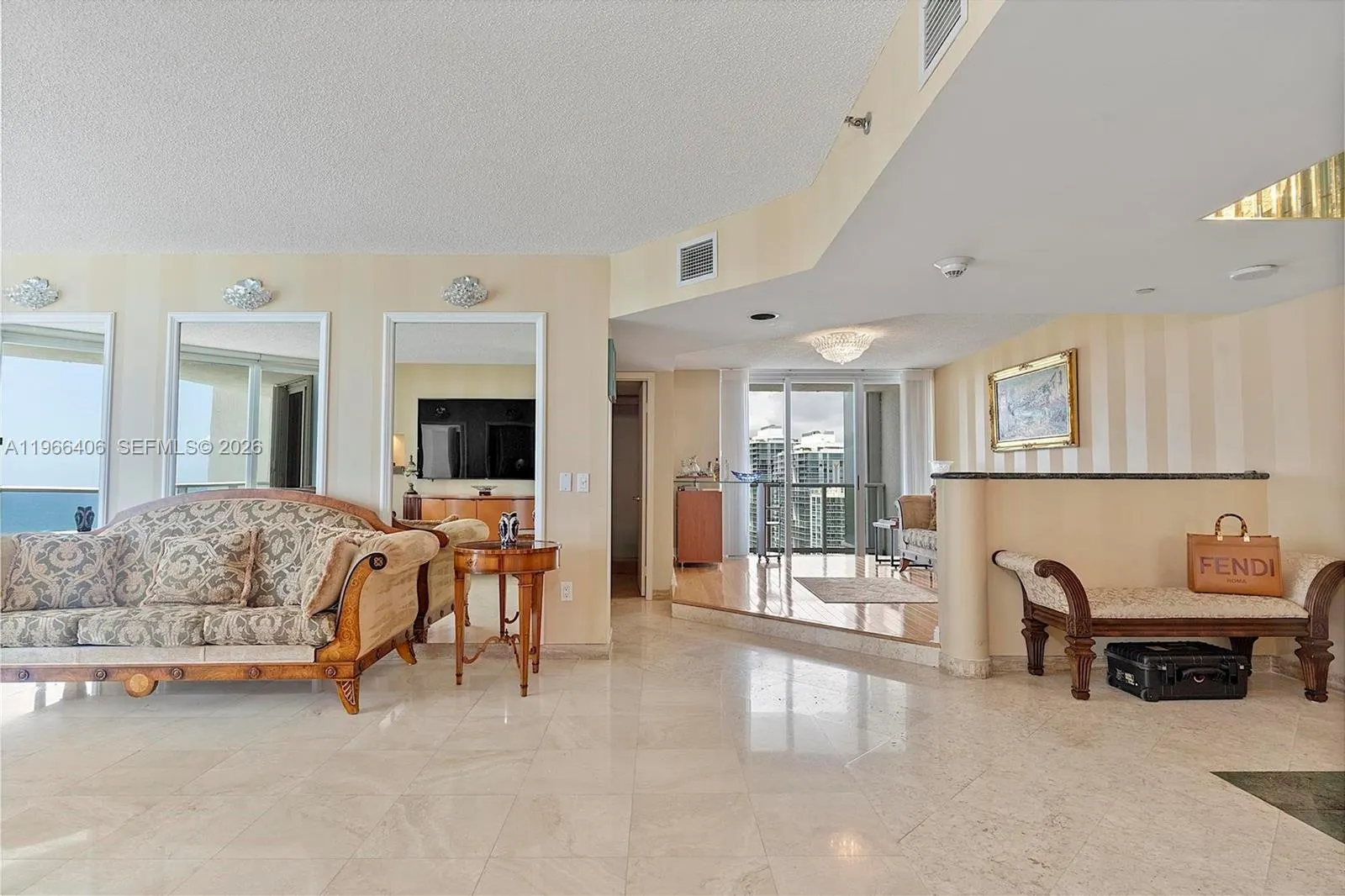 16445 Collins Avenue #2328