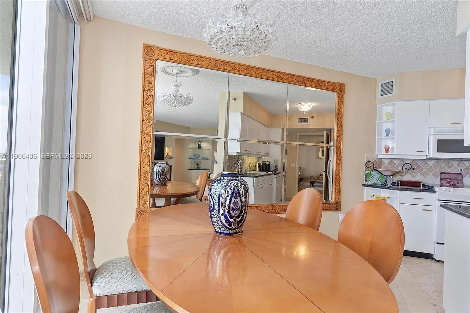 16445 Collins Avenue #2328