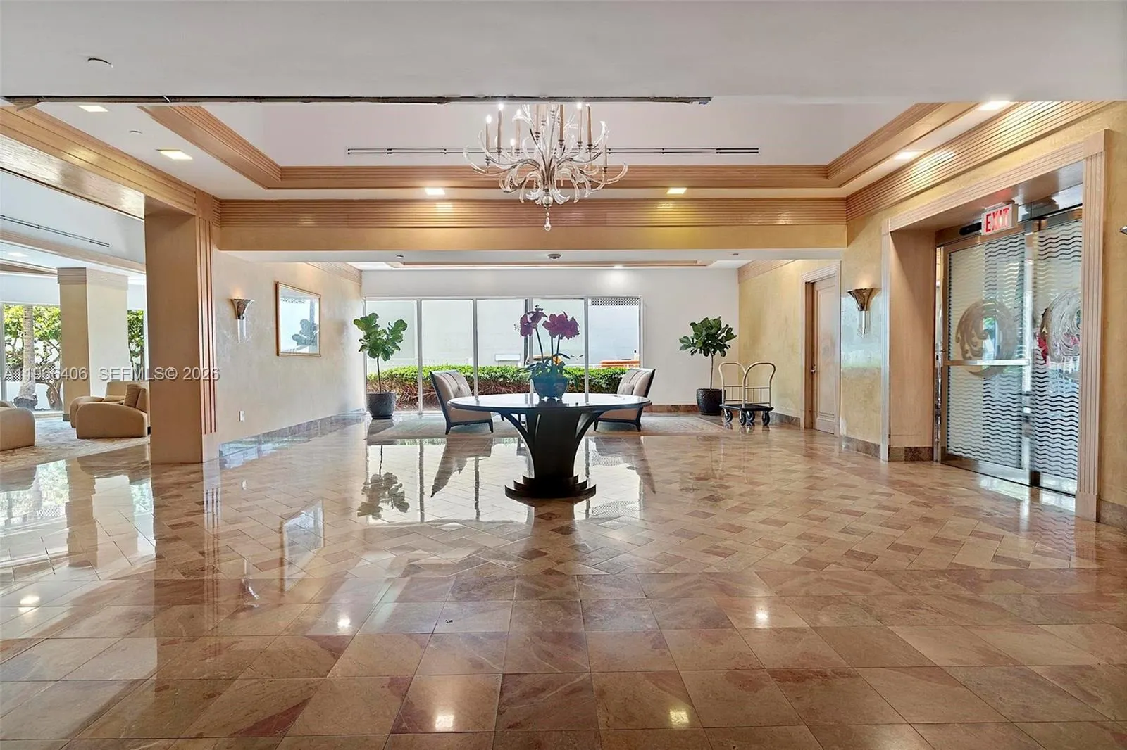 16445 Collins Avenue #2328