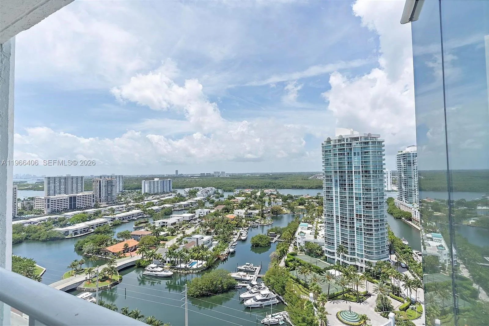 16445 Collins Avenue #2328