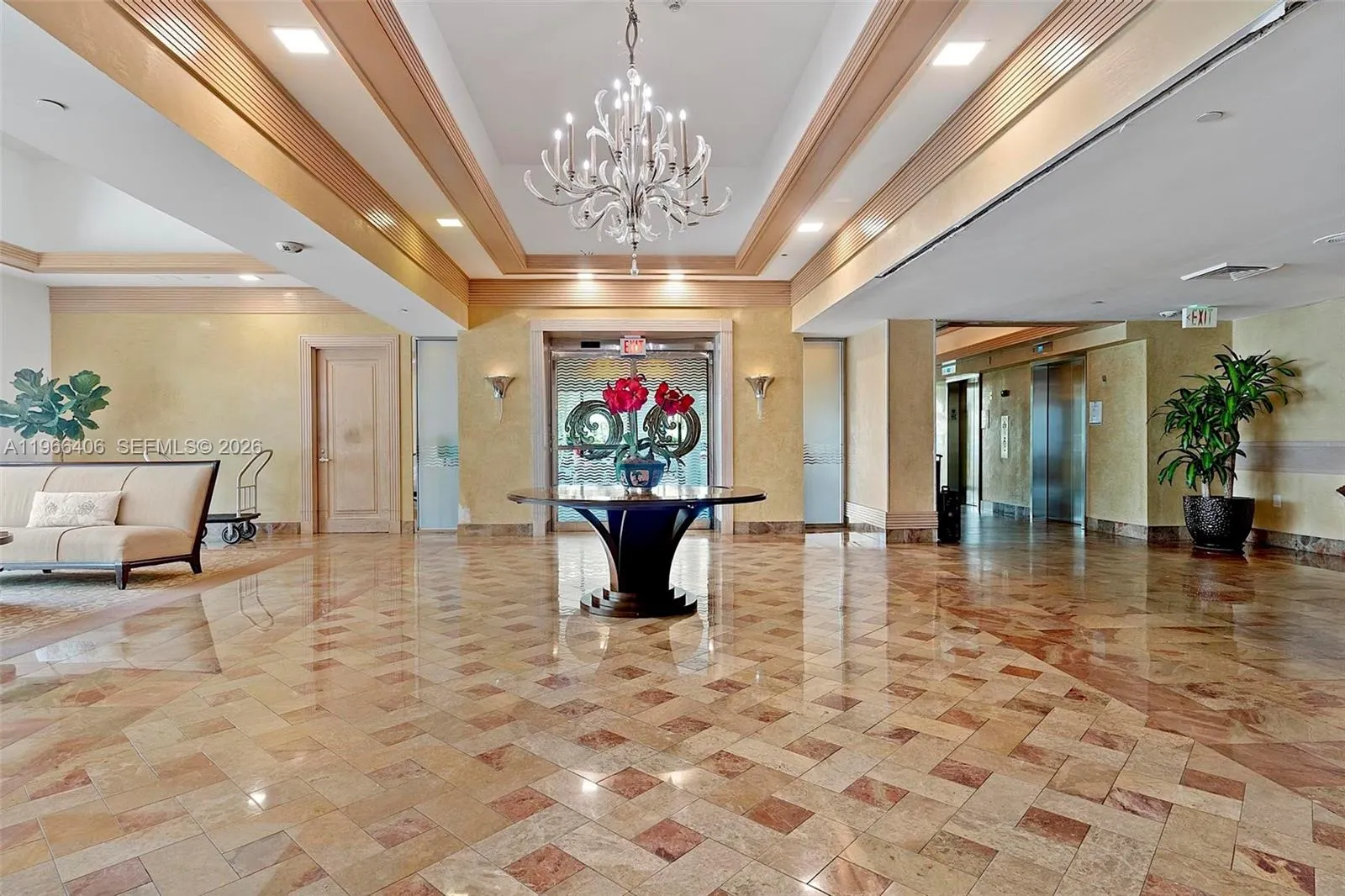 16445 Collins Avenue #2328