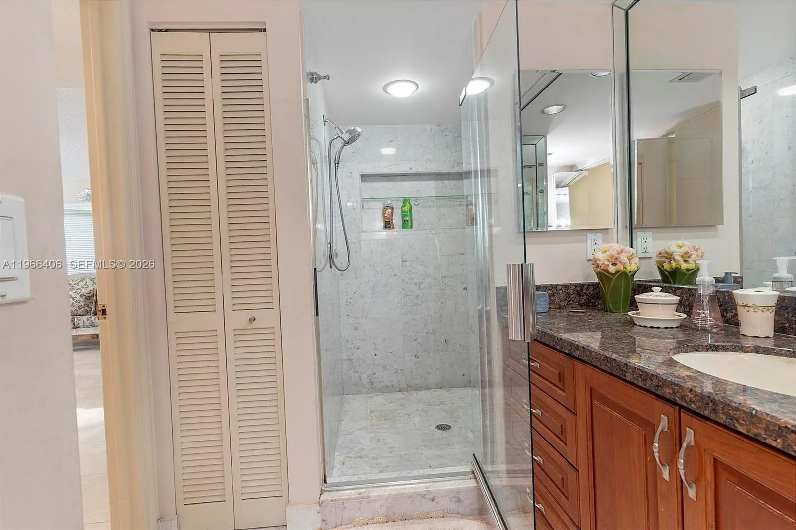 16445 Collins Avenue #2328