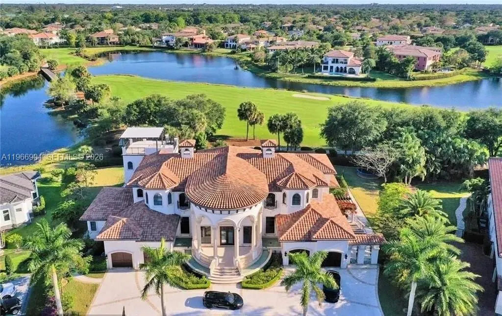 7130 Lemon Grass Drive