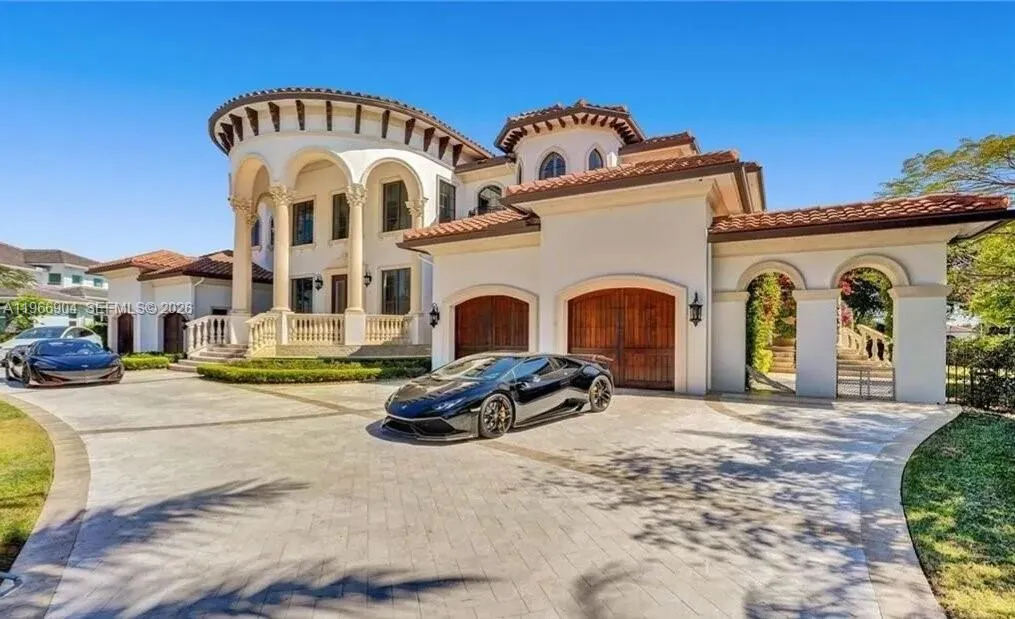 7130 Lemon Grass Drive