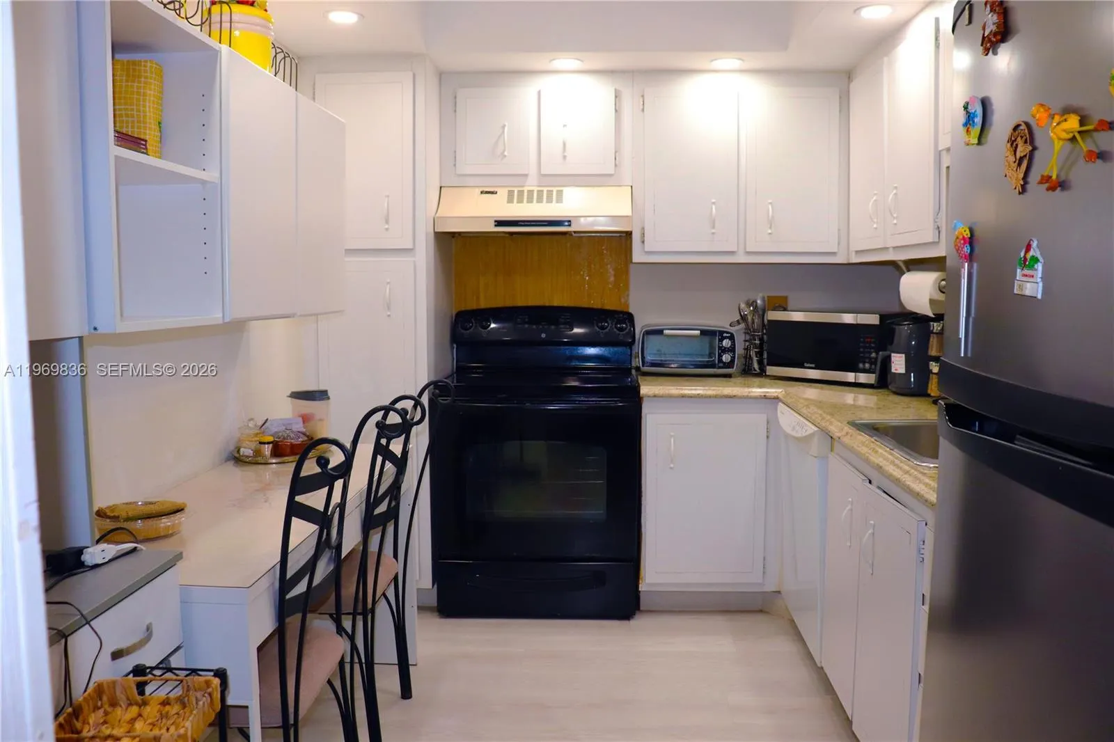 900 Saint Charles Place #316
