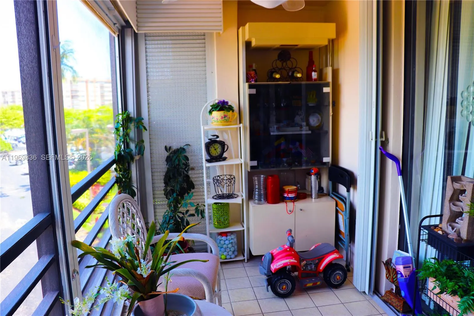 900 Saint Charles Place #316