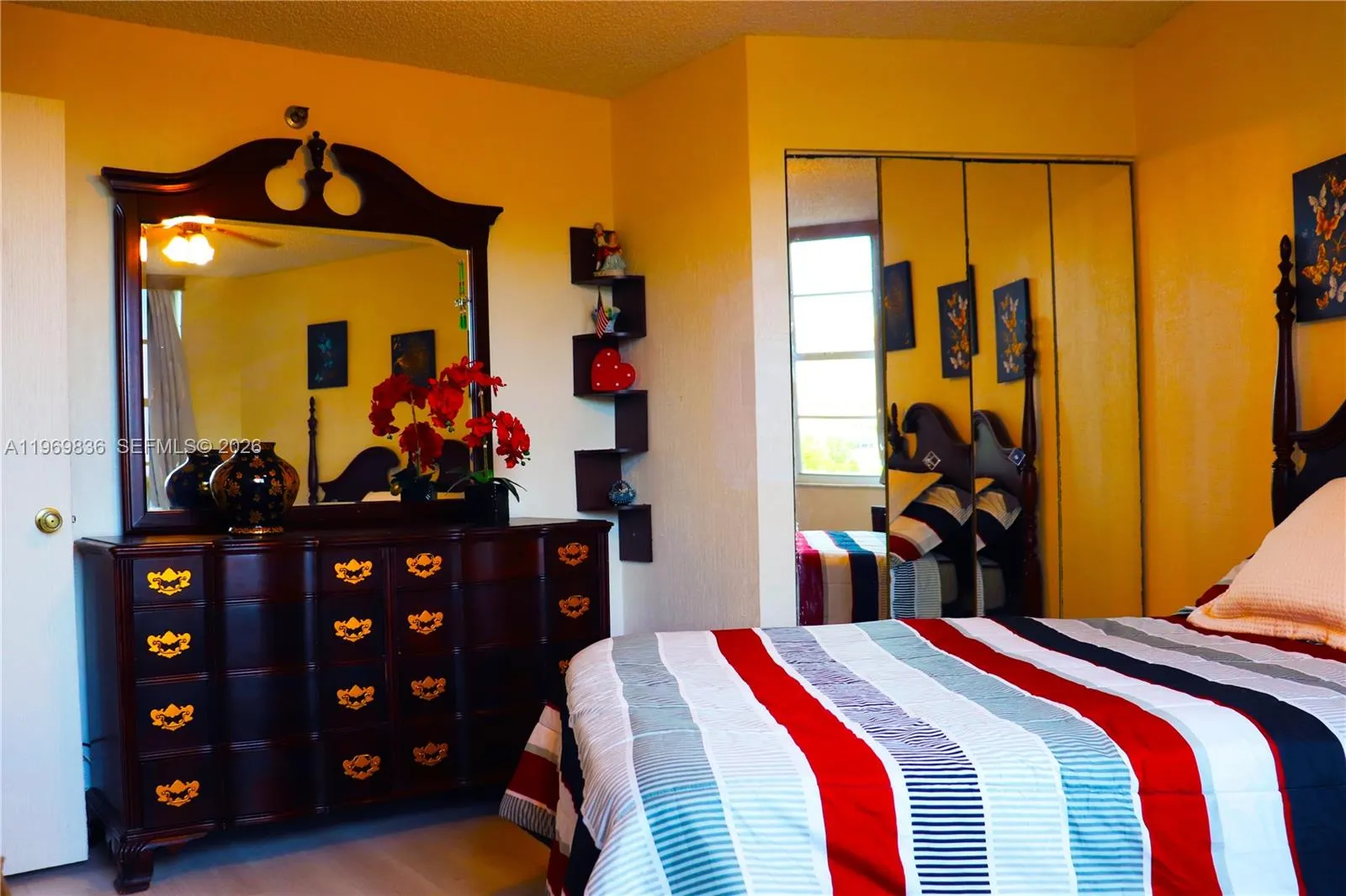 900 Saint Charles Place #316
