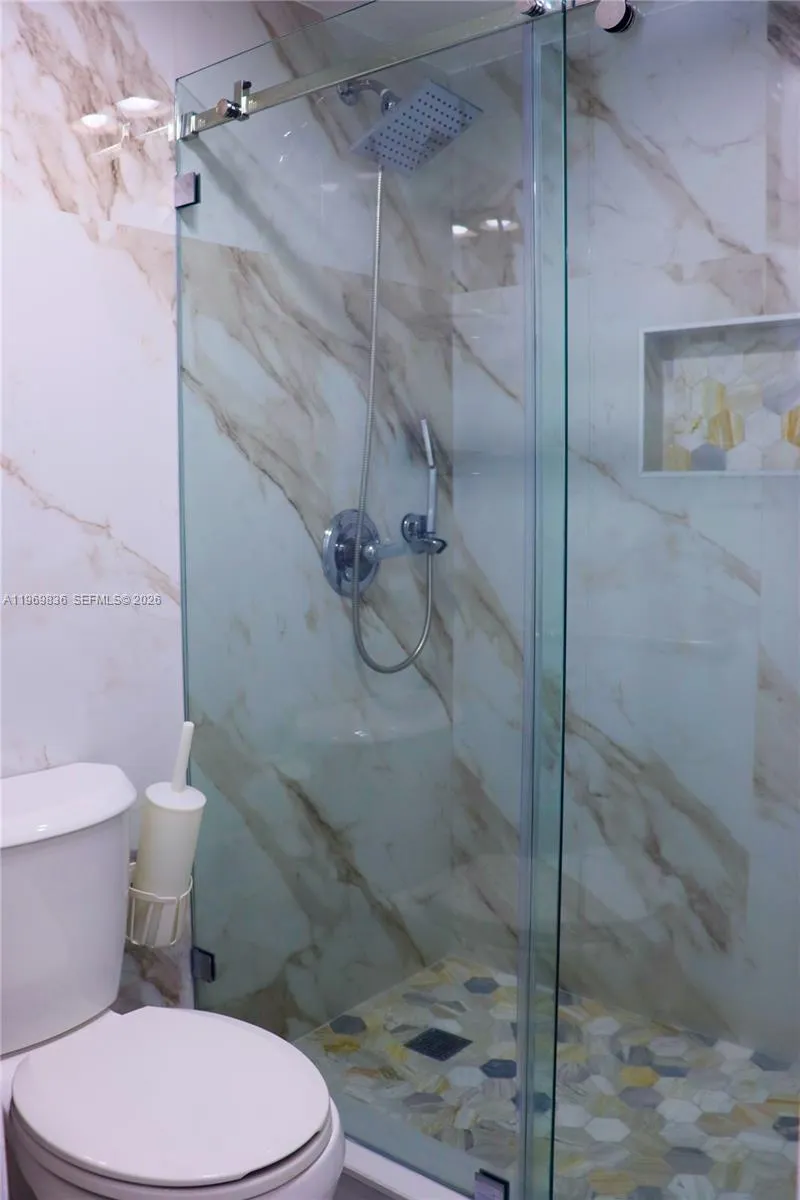 900 Saint Charles Place #316