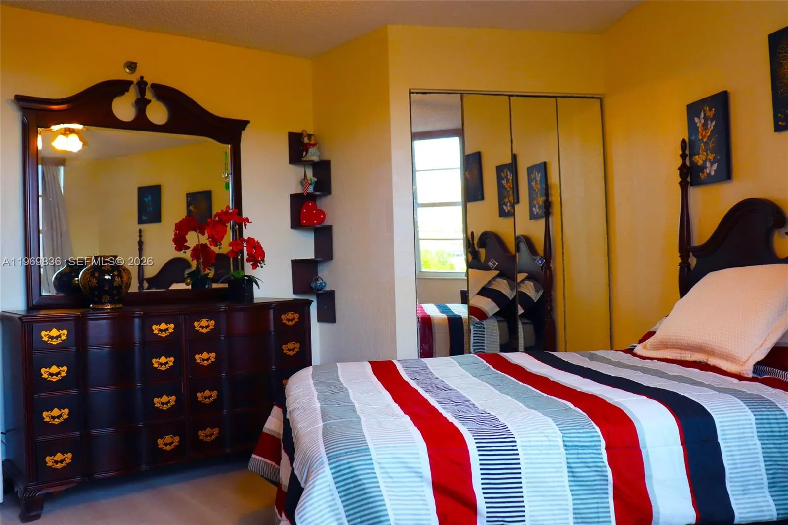 900 Saint Charles Place #316