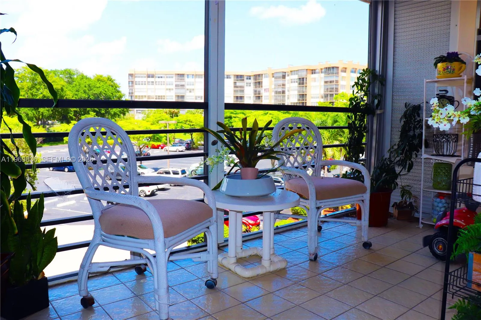 900 Saint Charles Place #316