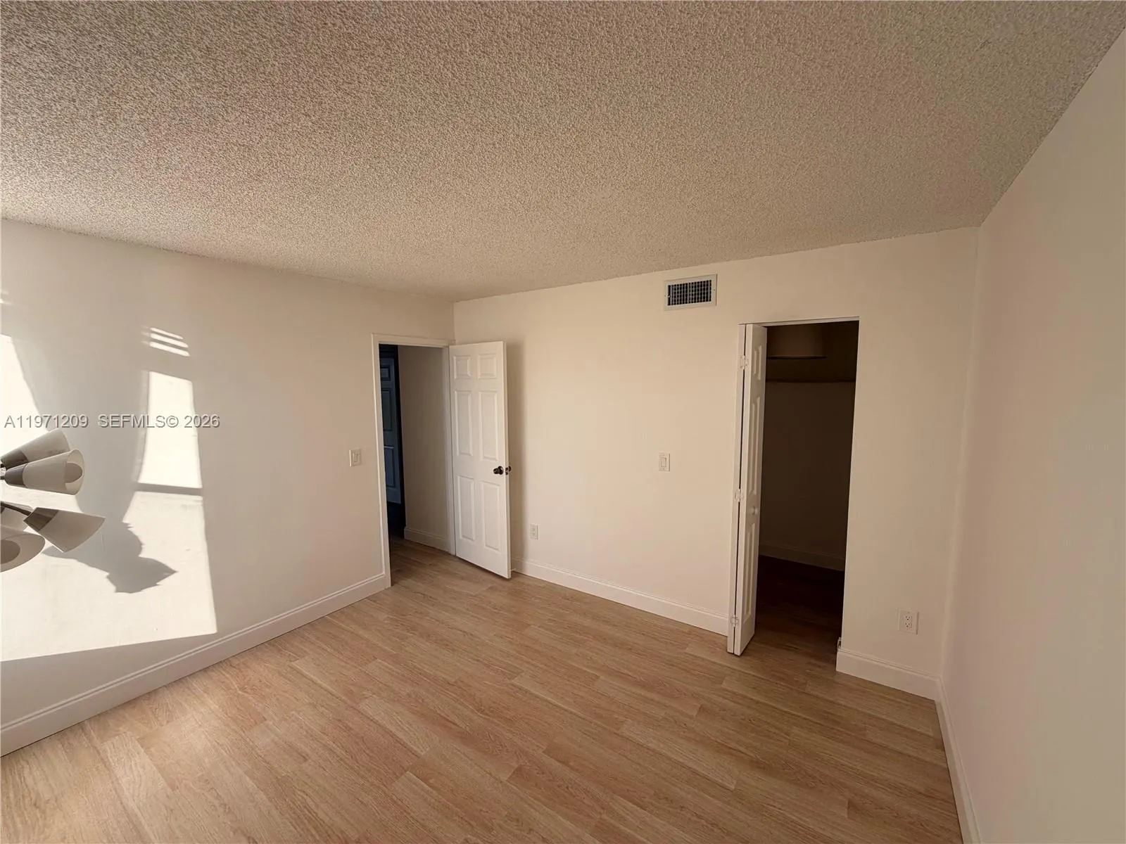 2350 NE 135th Street #503