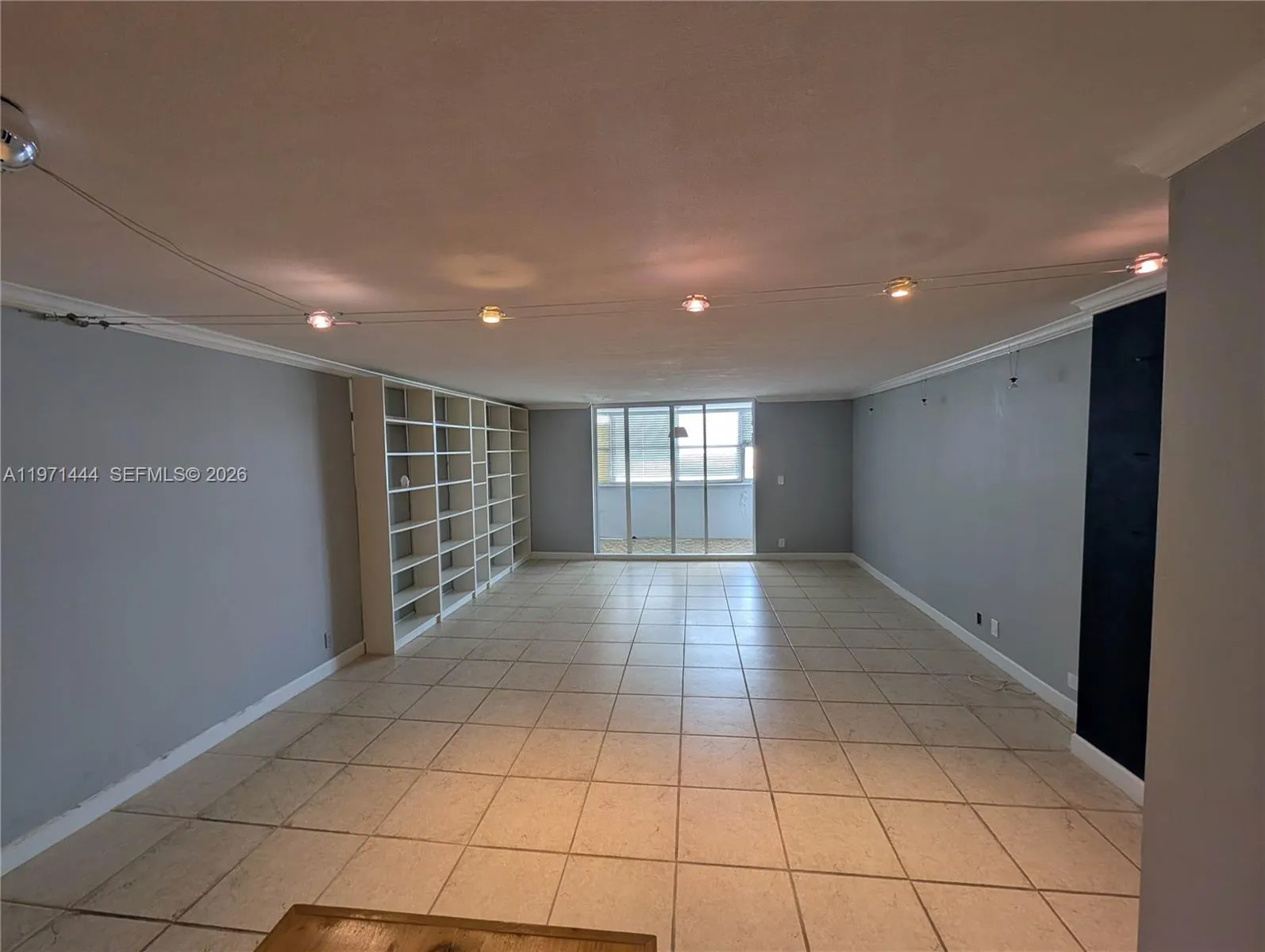 100 Golden Isles Drive #PH9