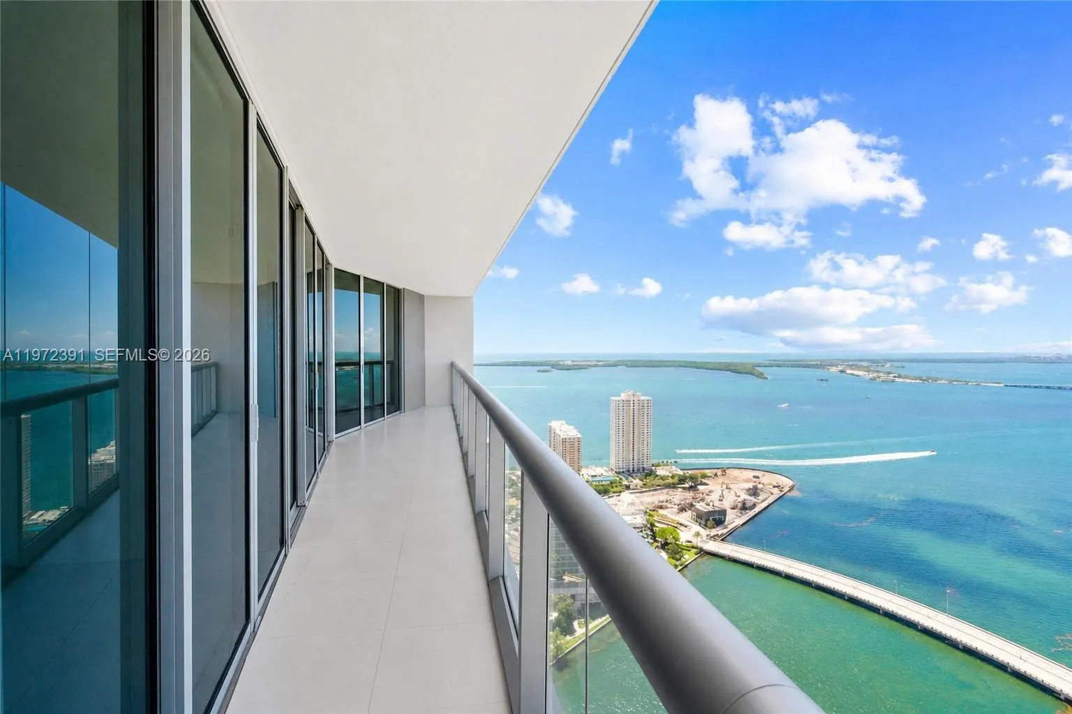 495 Brickell Avenue #4705