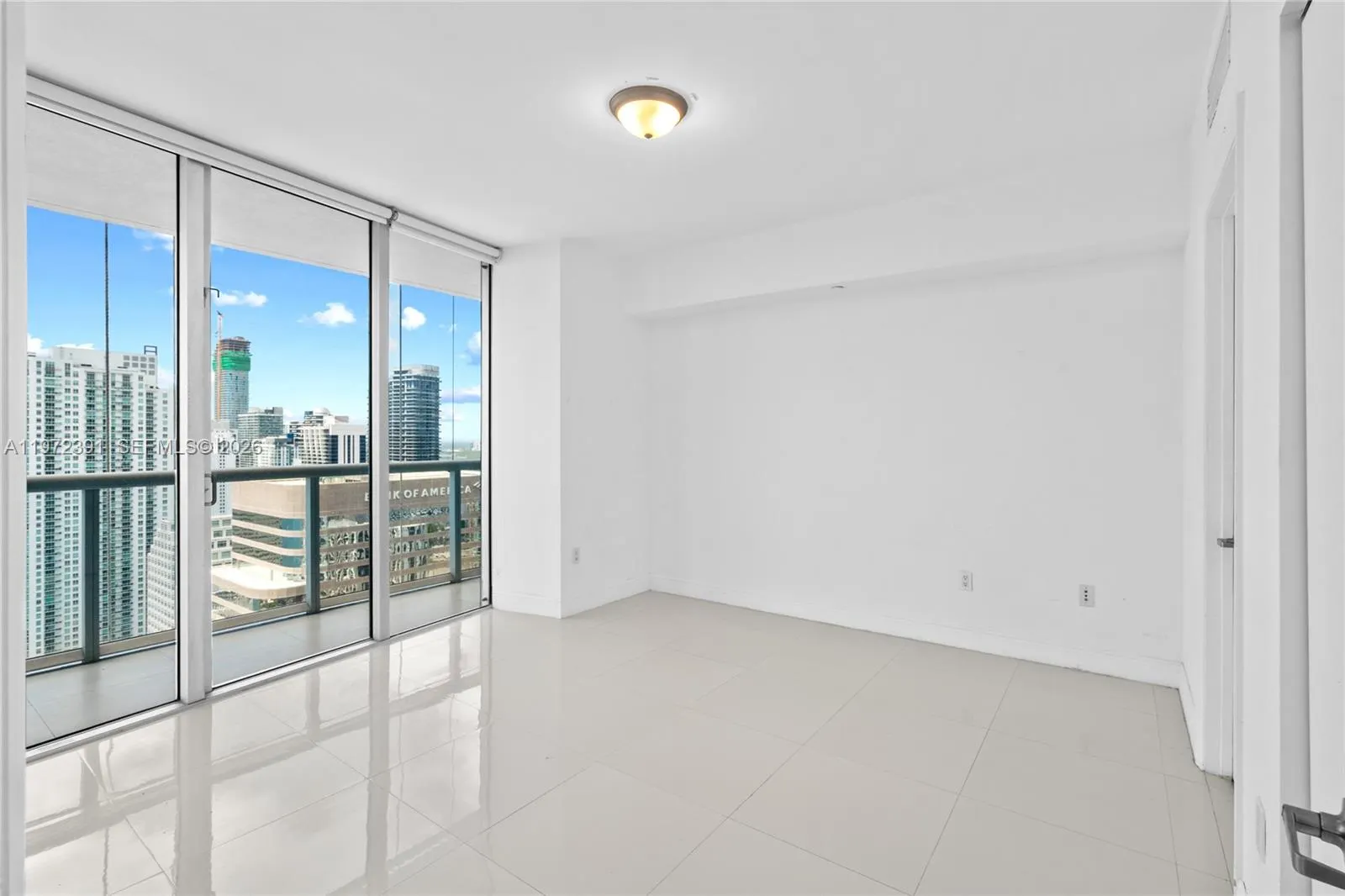 495 Brickell Avenue #4705