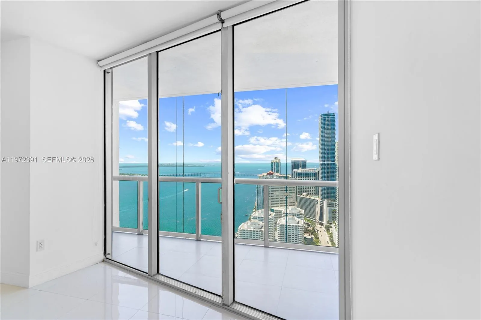 495 Brickell Avenue #4705