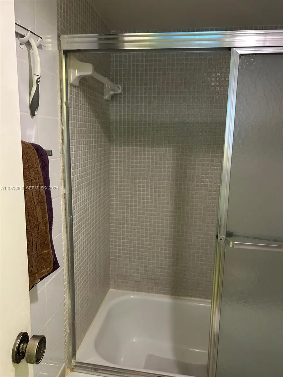 3821 Environ Boulevard #202