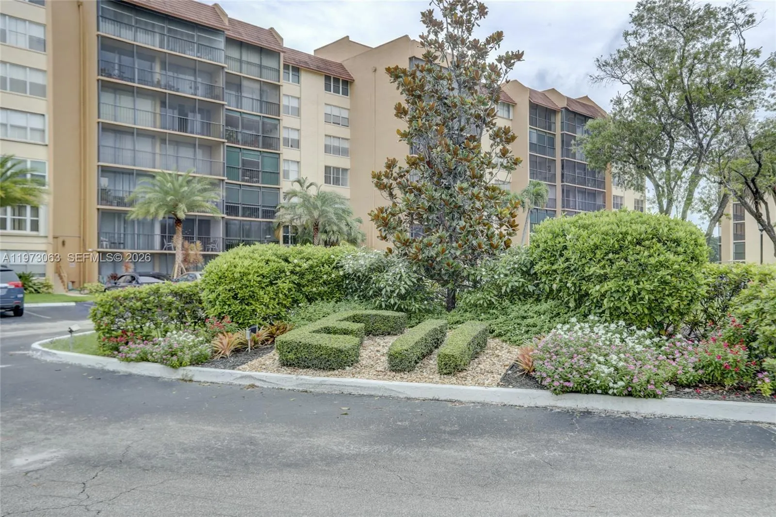 3821 Environ Boulevard #202