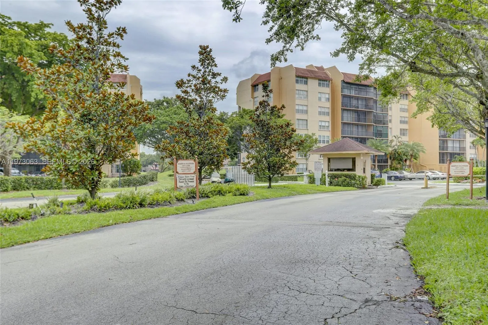 3821 Environ Boulevard #202