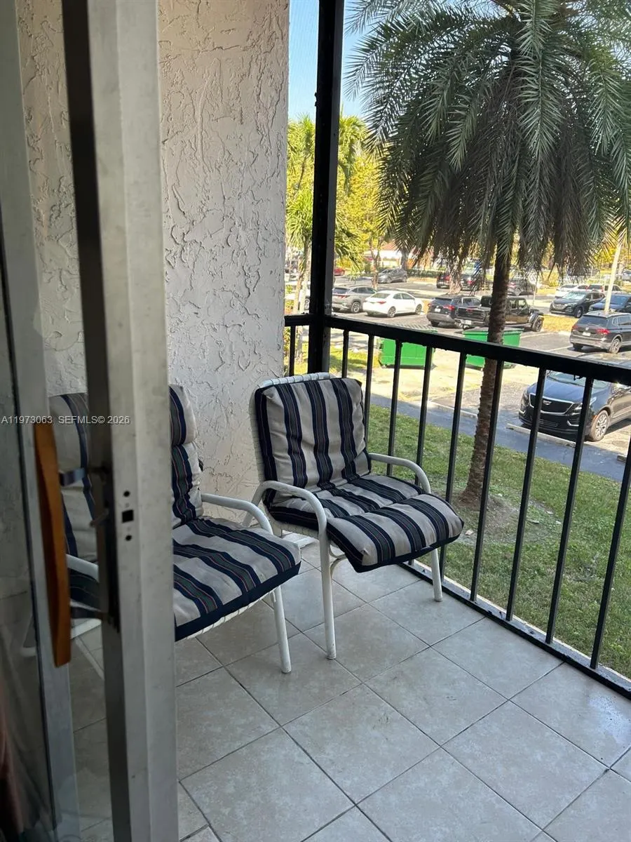 3821 Environ Boulevard #202