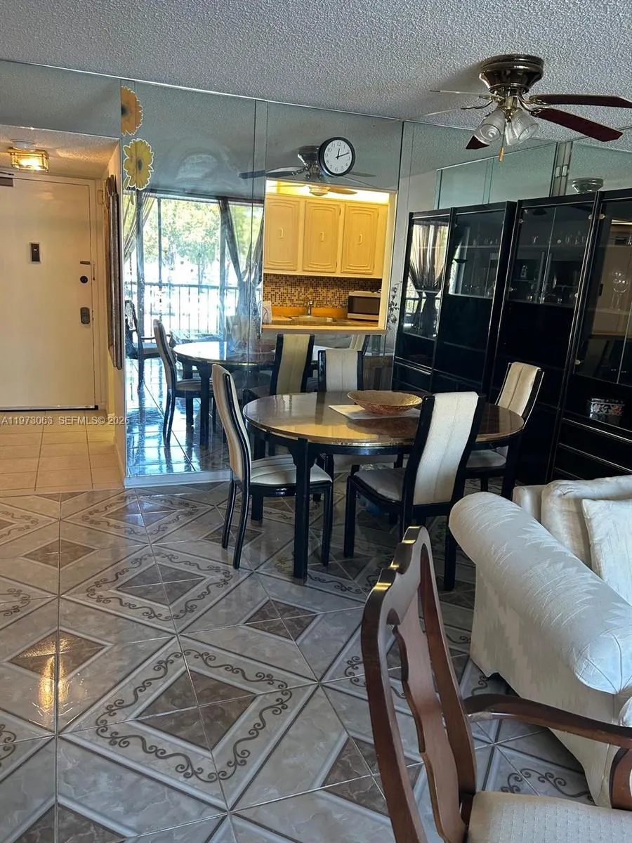 3821 Environ Boulevard #202