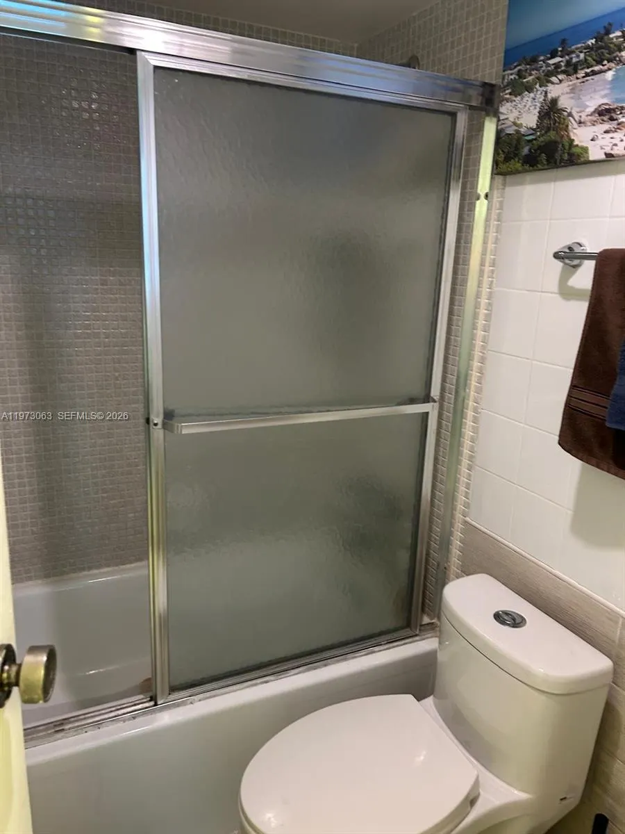 3821 Environ Boulevard #202