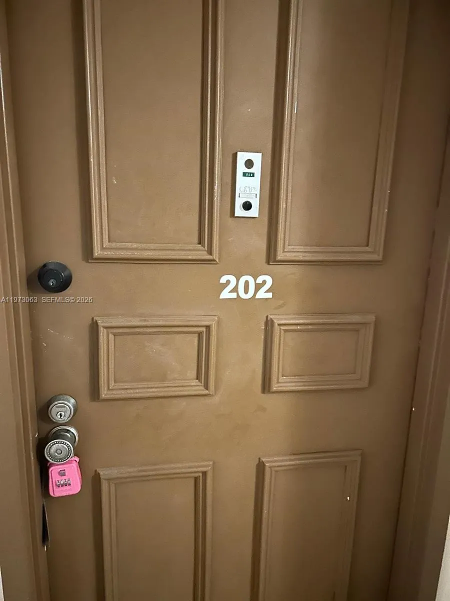 3821 Environ Boulevard #202