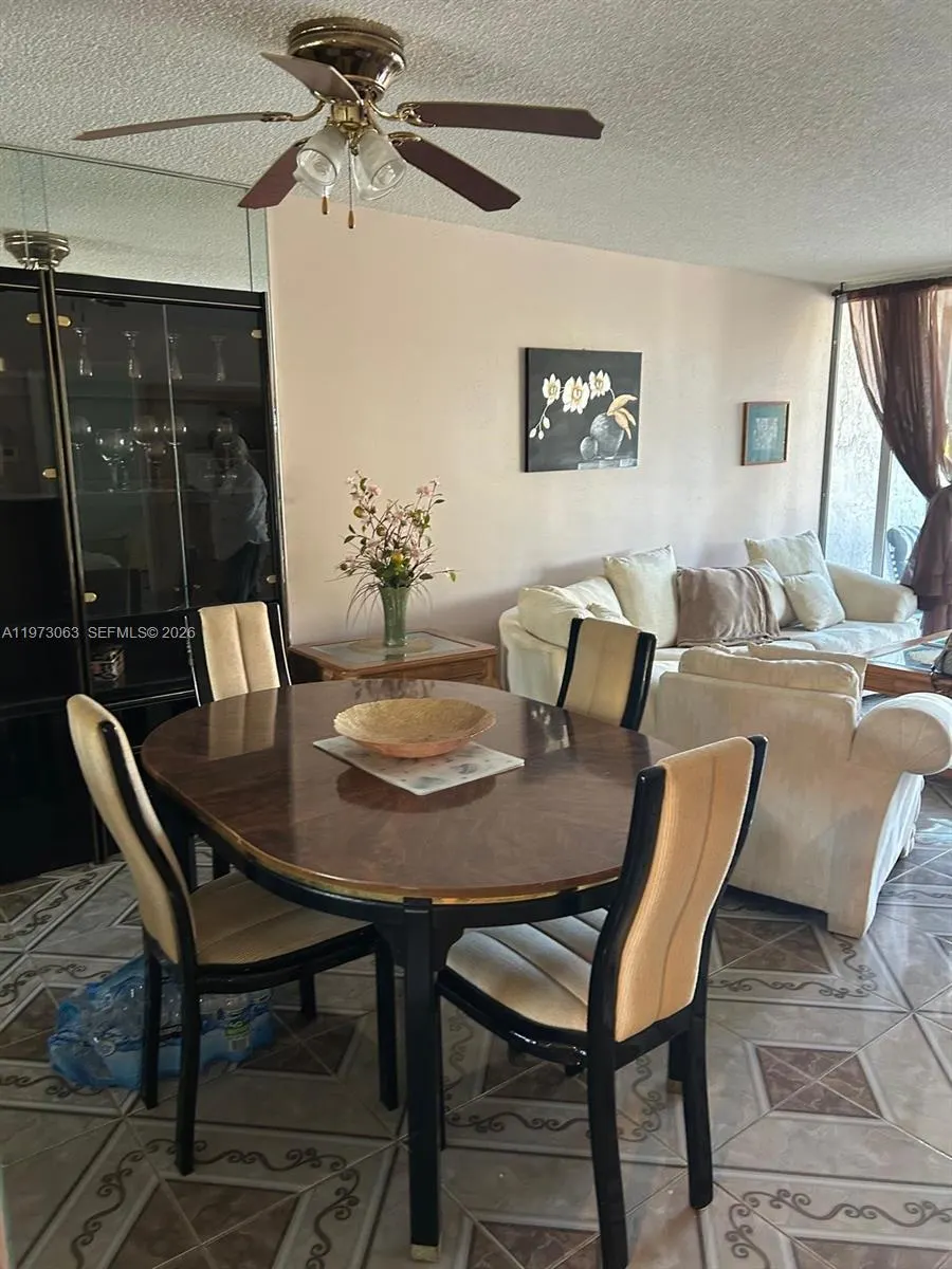 3821 Environ Boulevard #202
