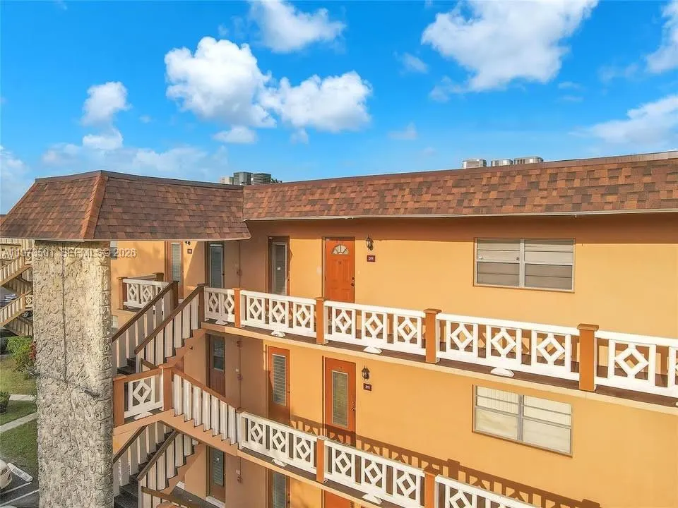 5021 W Oakland Park Boulevard #104