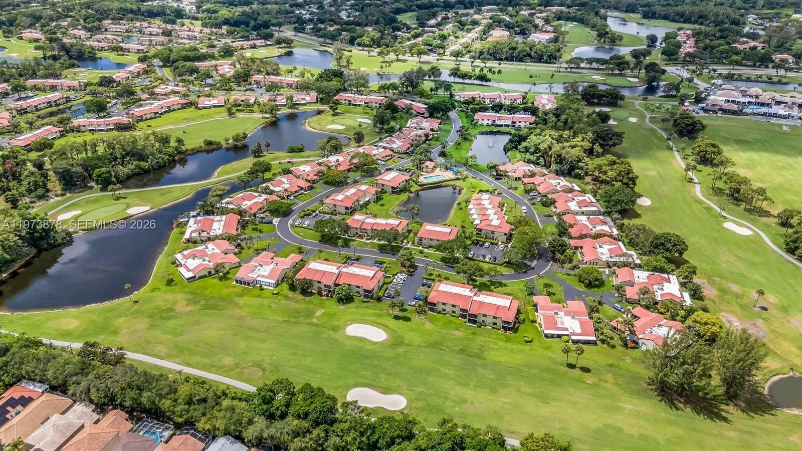8535 Casa Del Lago #F