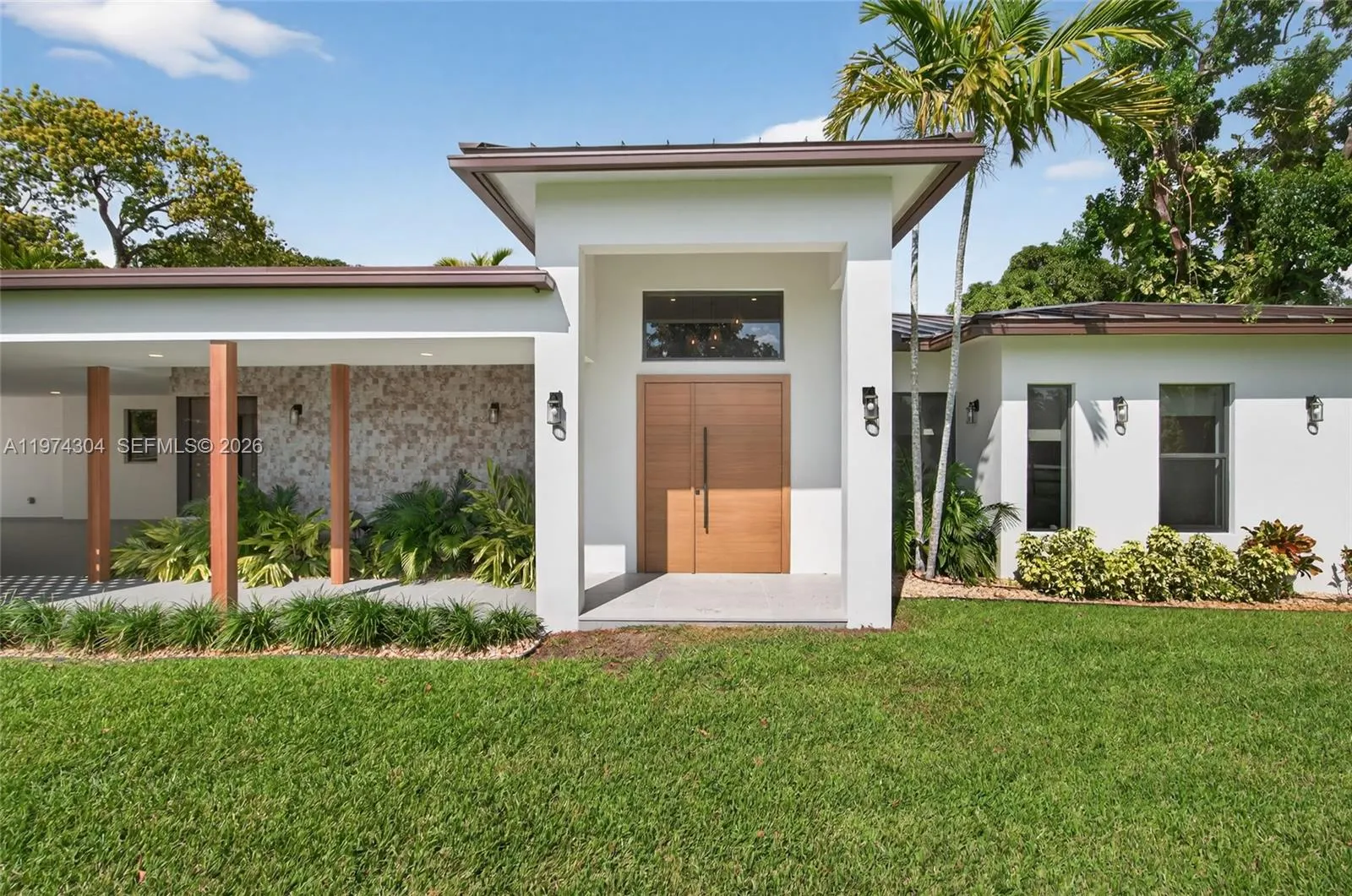 14401 W Palomino Drive
