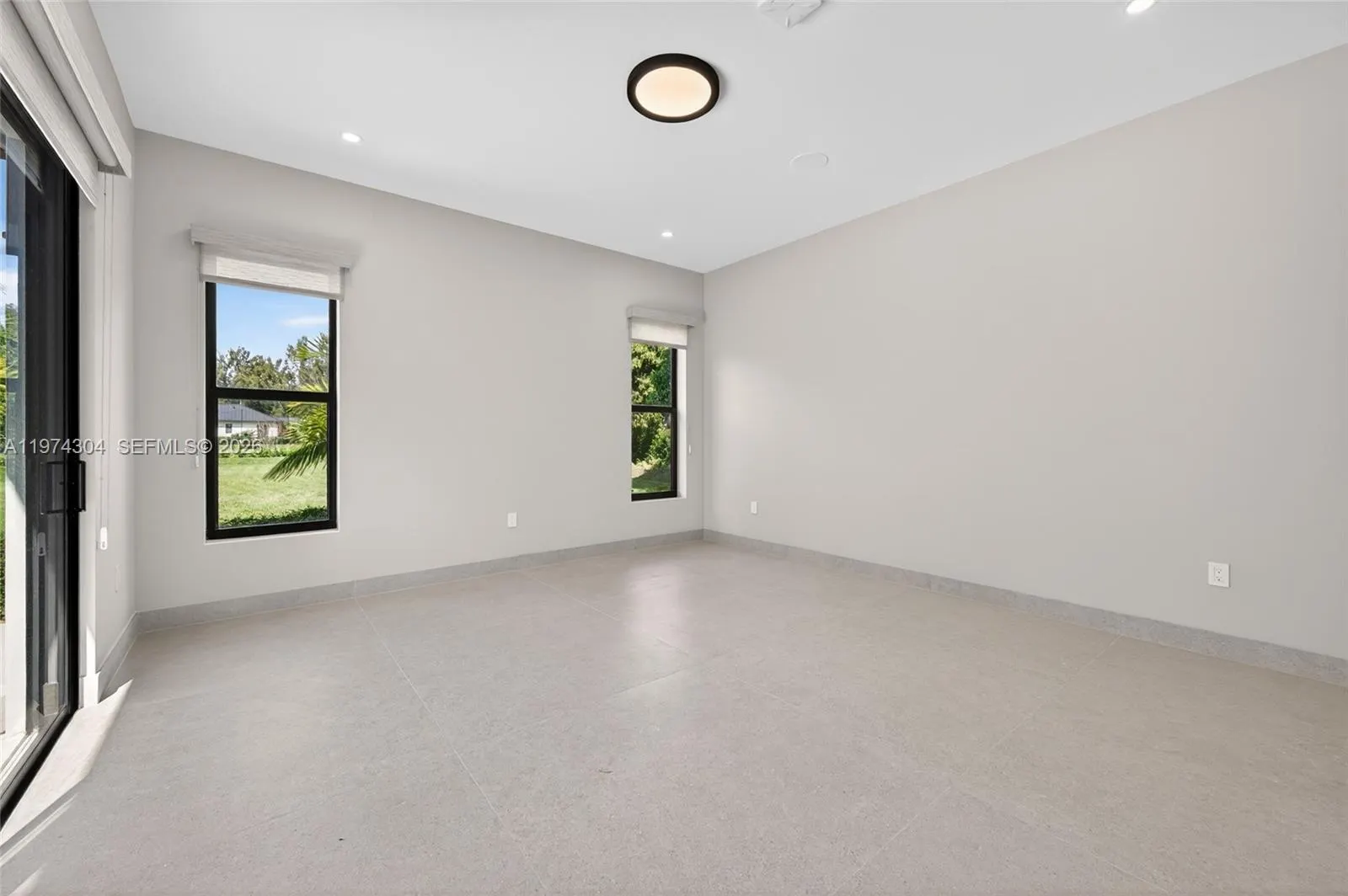14401 W Palomino Drive