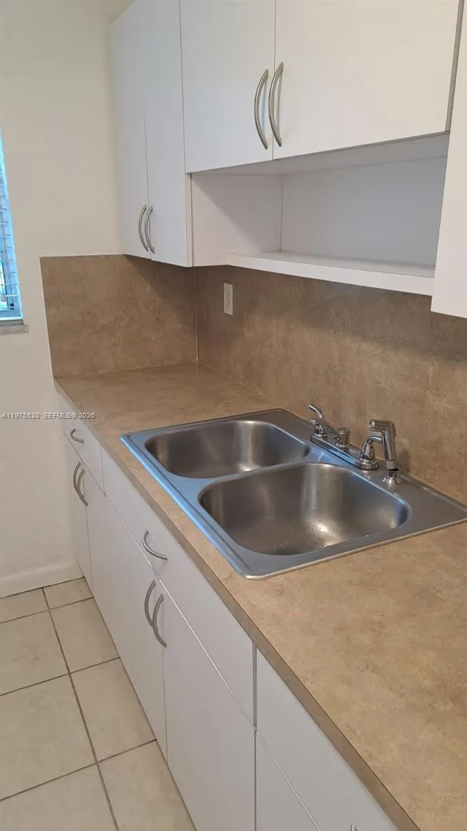 3265 Griffin Road #104