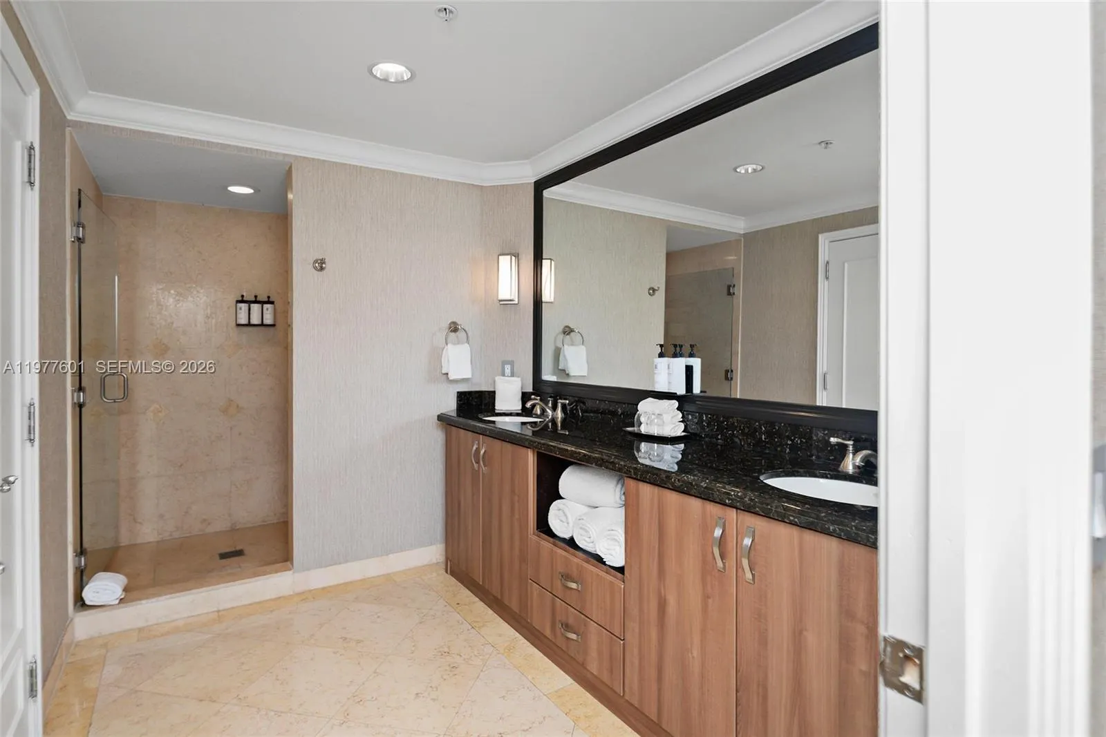 601 N Fort Lauderdale Beach Boulevard #712