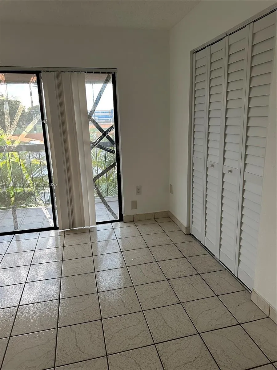 2194 W 60th Street #22213