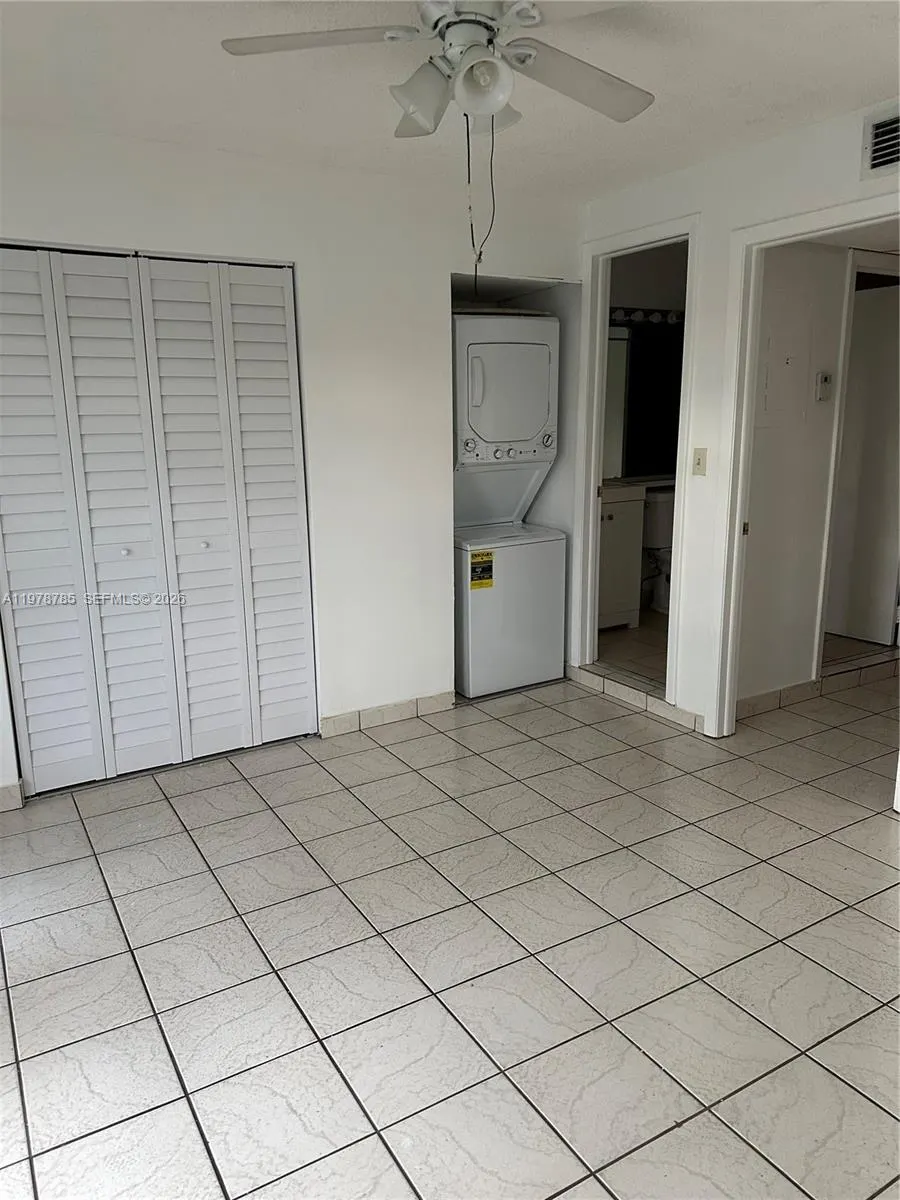 2194 W 60th Street #22213