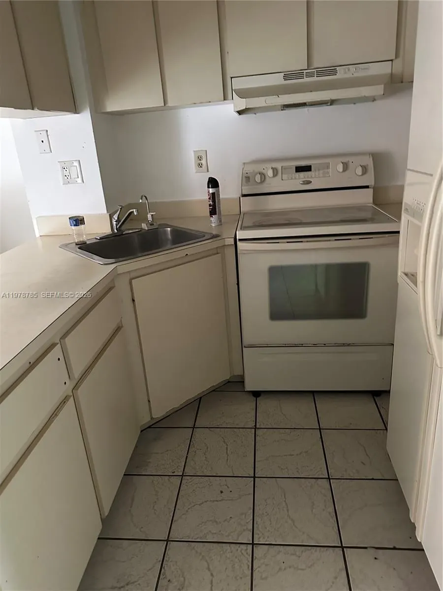 2194 W 60th Street #22213